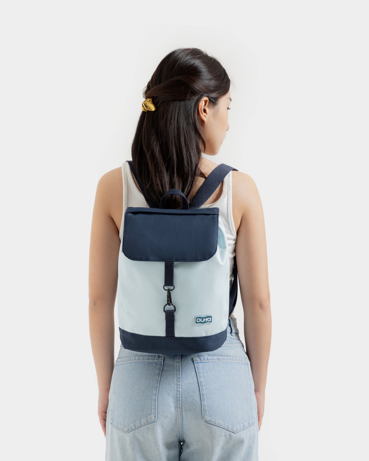 Navy blue and baby blue backpack (Horizon)