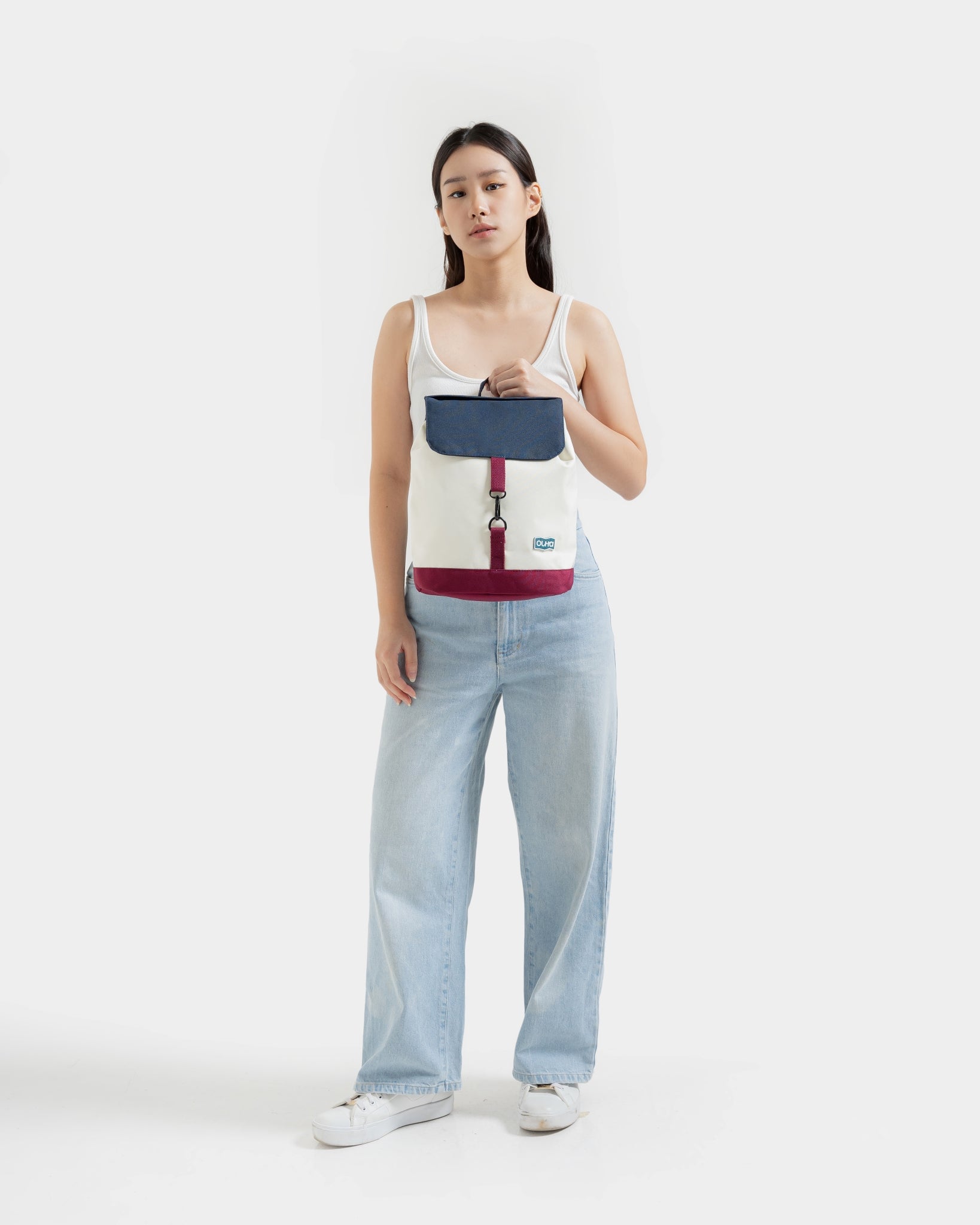 Navy blue, beige and maroon backpack (Atlas)